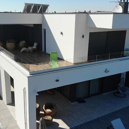 Villa Ula In Pula With Heated Pool And Sauna מראה חיצוני תמונה